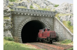 Double Track Tunnel Portal with Wing Walls HO/OO Scales